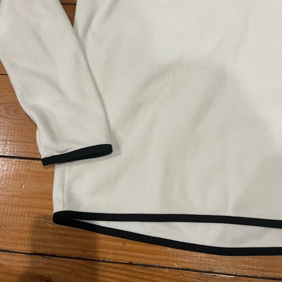 (307) —NORTH FACE JACKET— - Picture 6 of 8